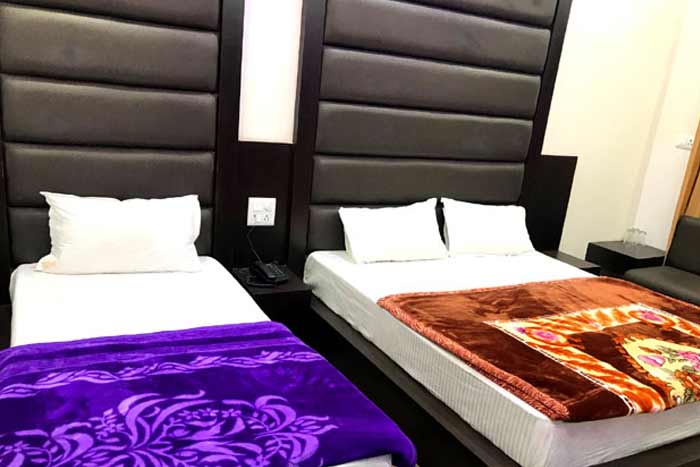 Hotel Oasis, Katra, Katra