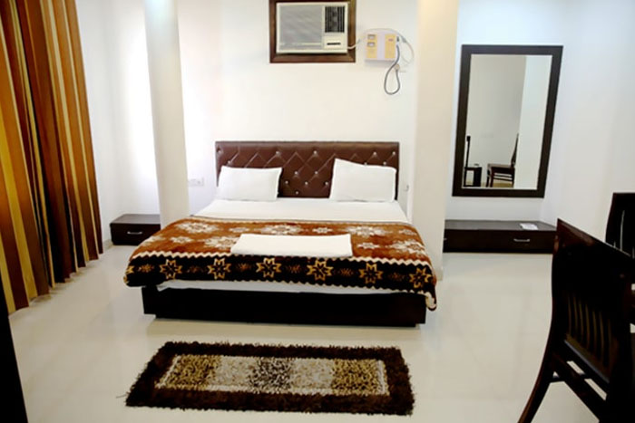 Hotel Alpha Inn - Online Rooms in Amritsar Booking Best Hotels in ...